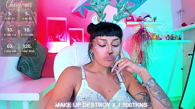 Valkiria_ponce's cam snapshot