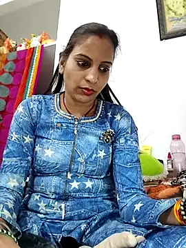 Hotty-Nidhi's cam snapshot