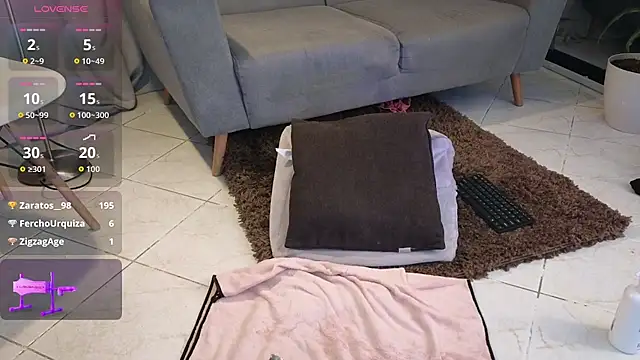 Saly_Moon1's cam snapshot