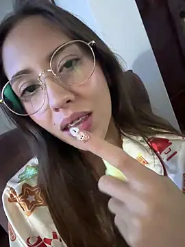 fanyabbey's cam snapshot