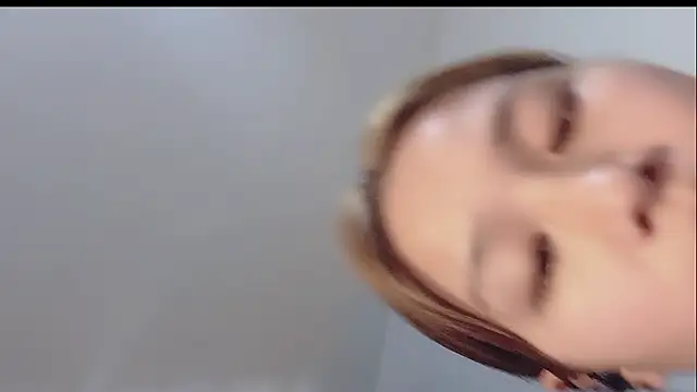 Sweetwild_'s cam snapshot