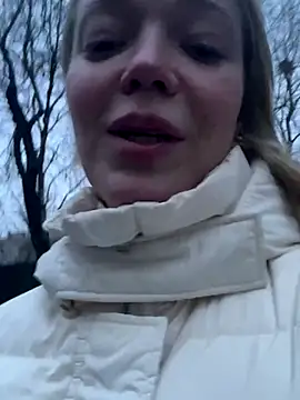 Natalee_Love's cam snapshot