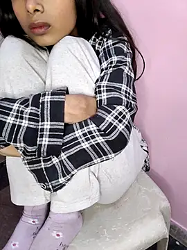 -AYUSHI01's cam snapshot