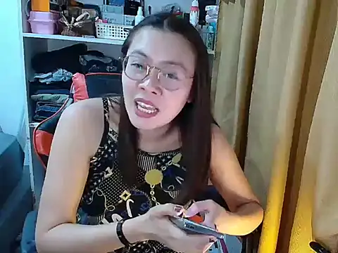 crizzybel's cam snapshot