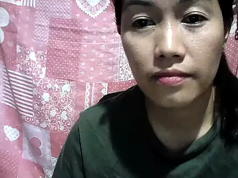 CreamyPussy30's cam snapshot