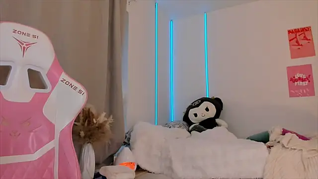 Lily_Young live sex cam