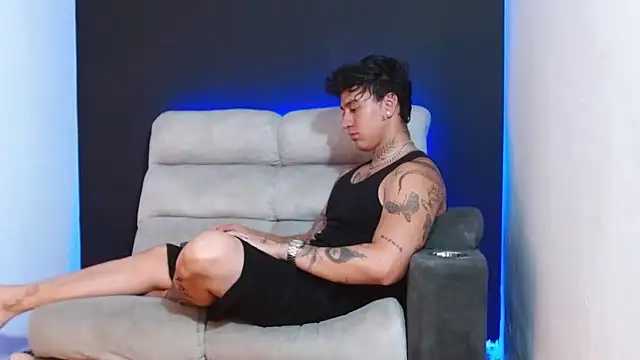 JUSTIN_FULLER1 live sex cam