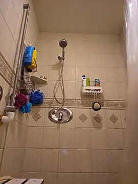 Roddog18 live sex cam