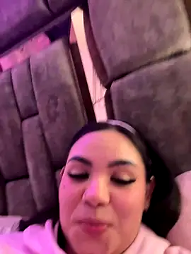 amber_white15's cam snapshot