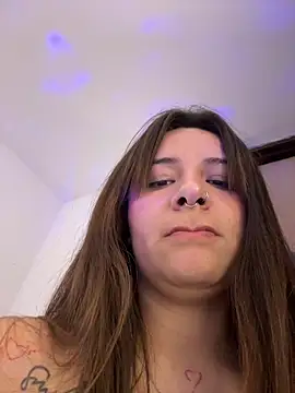 Linda_Bellucci live sex cam