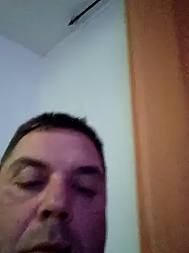 lokiyo20's cam snapshot