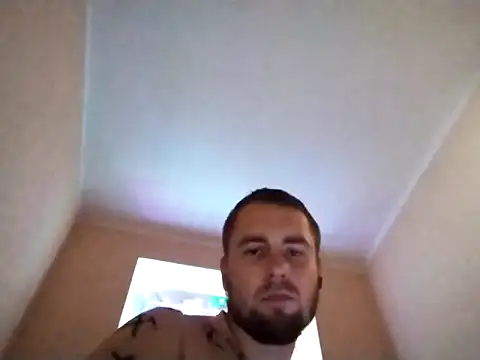 Vladyslav30's cam snapshot