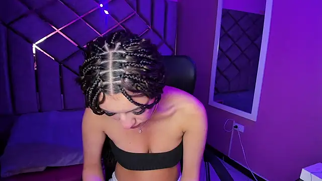 Poly_Sasha_'s cam snapshot