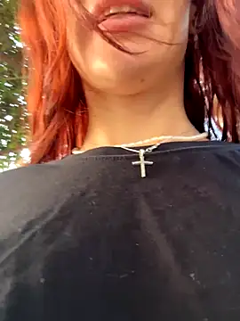 MonicaNotLewinsky's cam snapshot