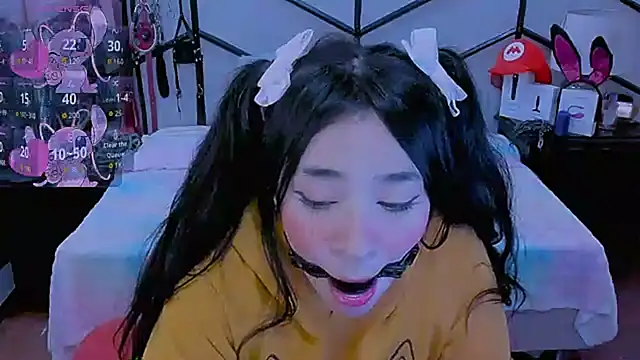 AlanaLuck's cam snapshot