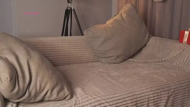 DeeannaBoera's cam snapshot