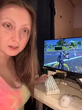 TheFishWife's cam snapshot