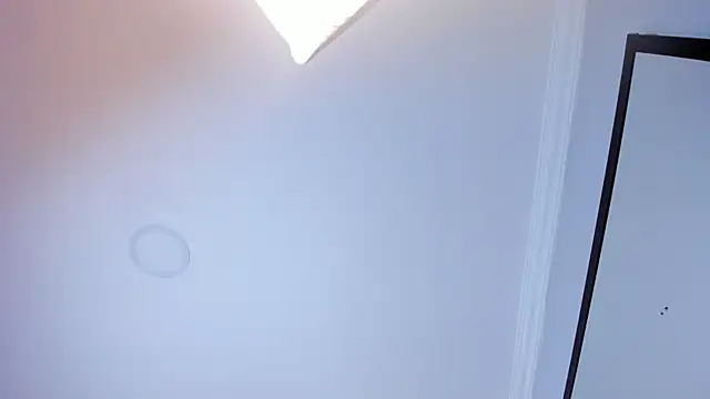 Isabella_Crofts's cam snapshot