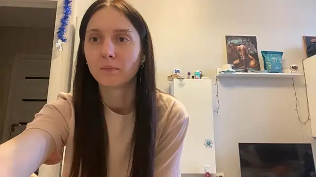 CyberAIice's cam snapshot