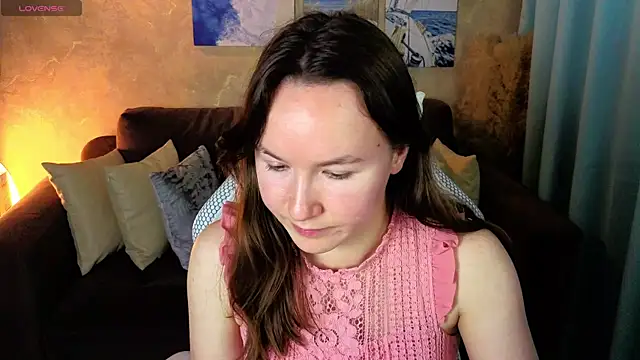 Little_doll_meow's cam snapshot