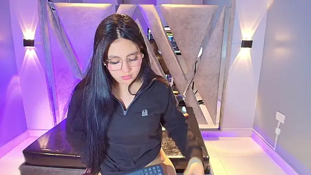 Annie9_'s cam snapshot