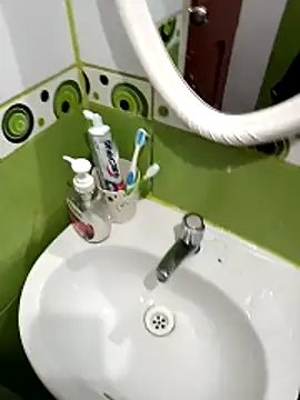 Geminis_95's cam snapshot