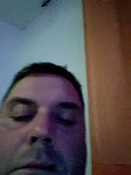 lokiyo20's cam snapshot