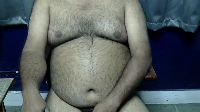 hairysubcub_70's cam snapshot