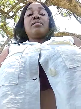 Katie_lips's cam snapshot