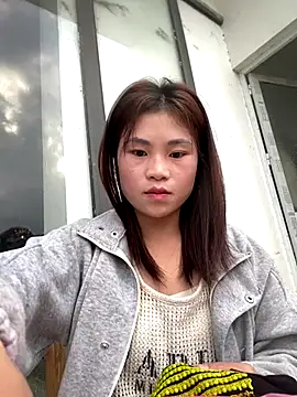 Babi-AzE live sex cam