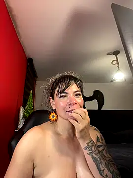 charlotedoll's cam snapshot