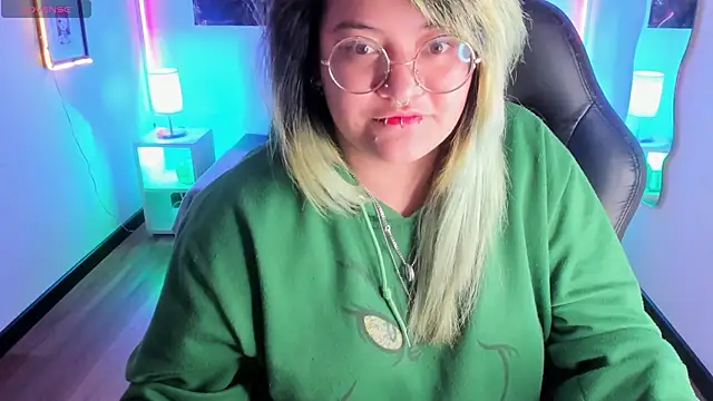 lucky-leah's cam snapshot