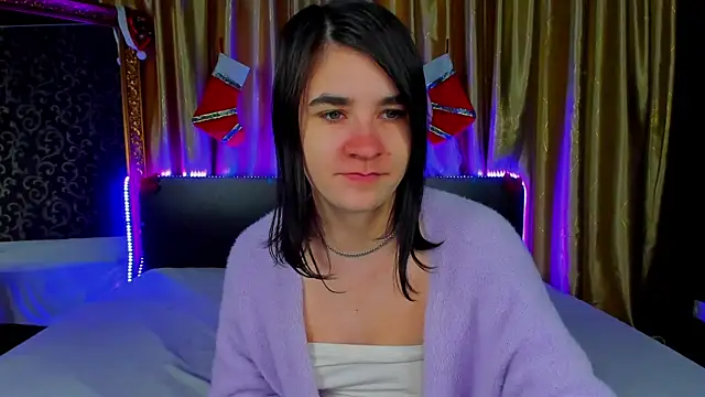 _Polly_Love_'s cam snapshot