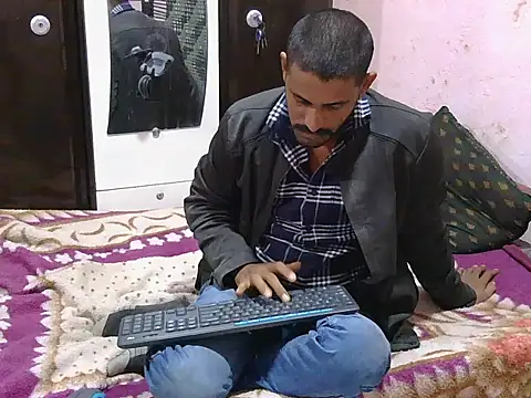 HotXKrish's cam snapshot