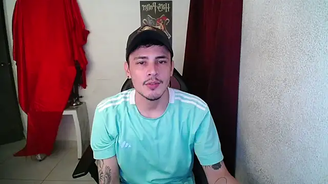 g0lden_boss live sex cam