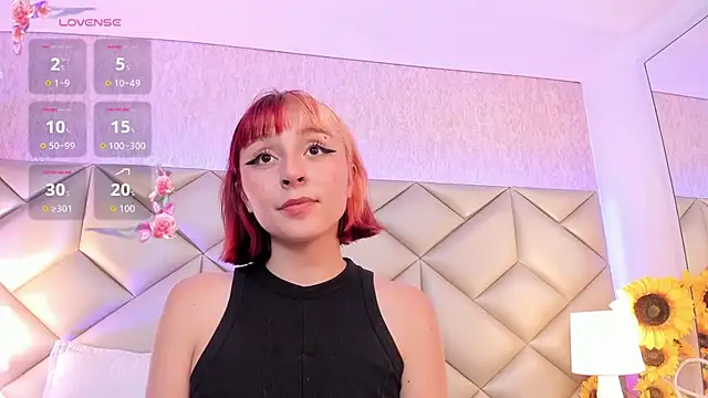 dafnne_hall's cam snapshot