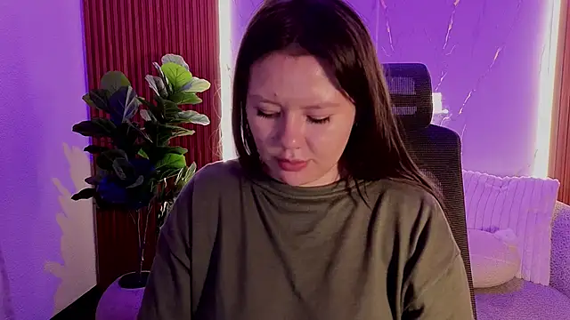 lucyvg's cam snapshot