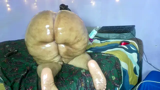 wilmaassylum's cam snapshot