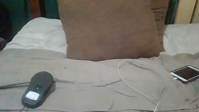 SmallGoodNutt live sex cam