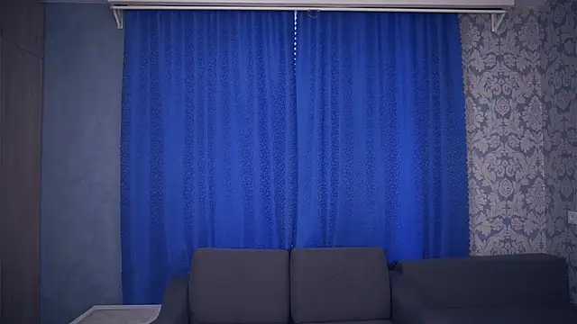 KarlynGow live sex cam