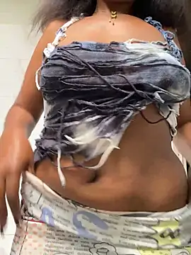 Dellah27's cam snapshot