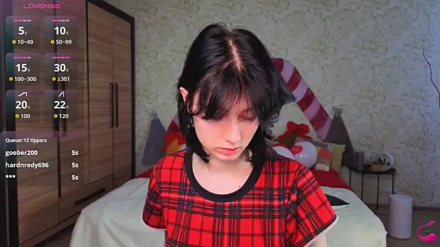 JulisSweet live sex cam