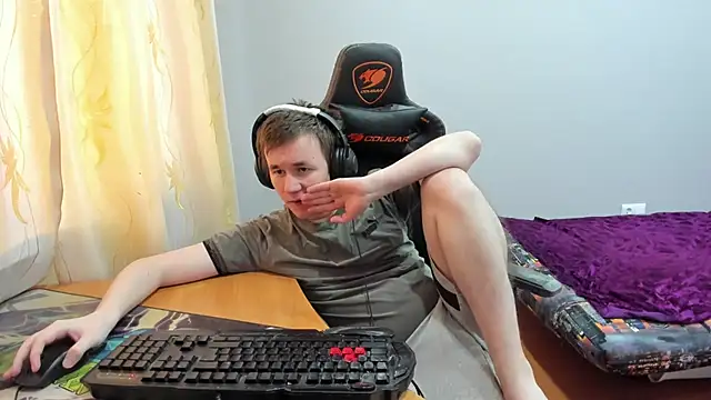 iliaskrislove live sex cam