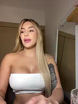 mi_suk11's cam snapshot