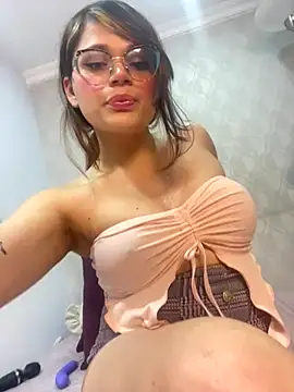 dayis_butera live sex cam