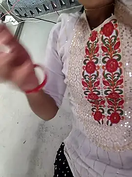 LOVELYKAJALBHABHI's cam snapshot