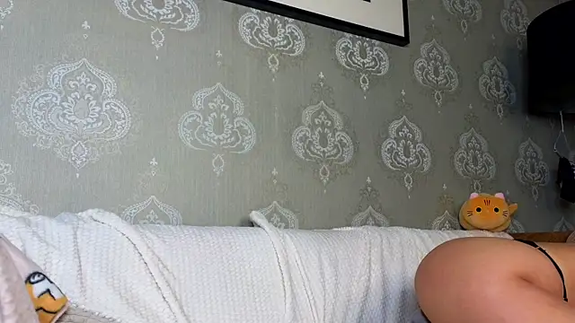 AnneFoxy's cam snapshot