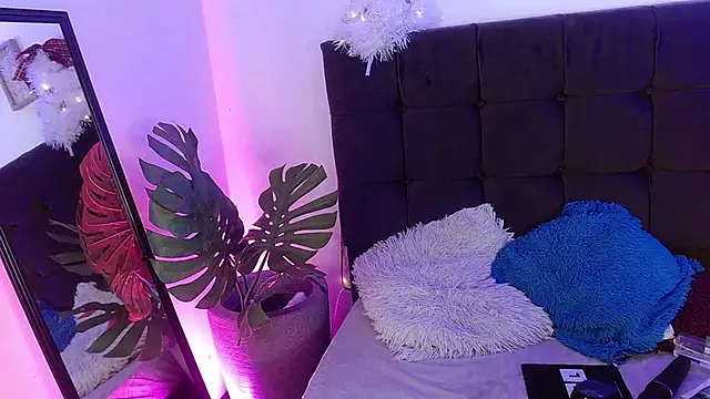 YessBoobs0's cam snapshot