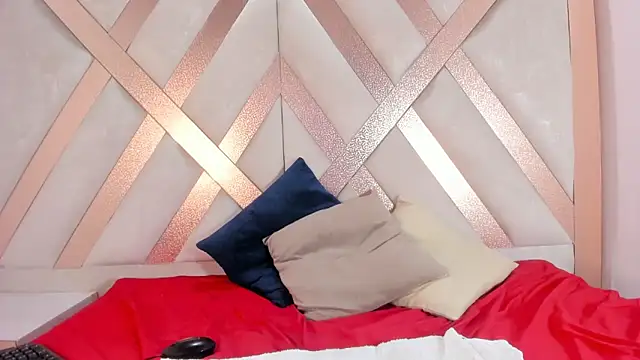 Cassandra_Armani's cam snapshot