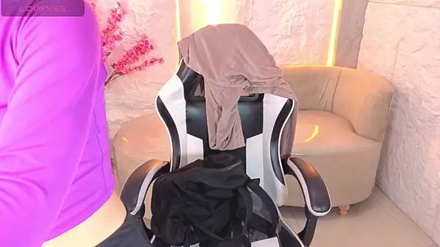 hada_crazy_tx's cam snapshot